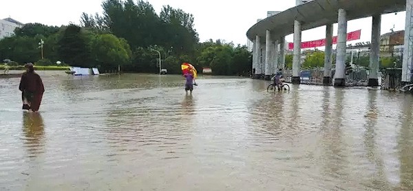 山東大暴雨，羅德移動泵車隨時待命